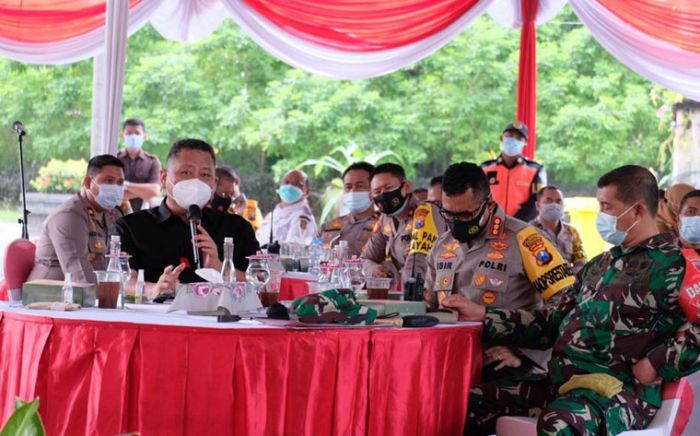 Efektifkan PPKM Mikro, Pemkot Surabaya Siap Swab Satu RT Bila Ditemukan 5 Kasus Lebih Efektifkan PPKM Mikro, Pemkot Surabaya Siap Swab Satu RT Bila Ditemukan 5 Kasus Lebih