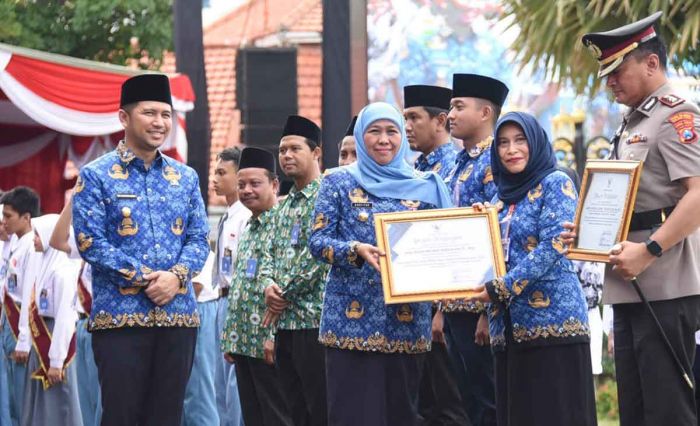 Top! Jawa Timur Borong 39 Penghargaan BKN Award 2023, Gubernur Khofifah: Alhamdulillah Top! Jawa Timur Borong 39 Penghargaan BKN Award 2023, Gubernur Khofifah: Alhamdulillah