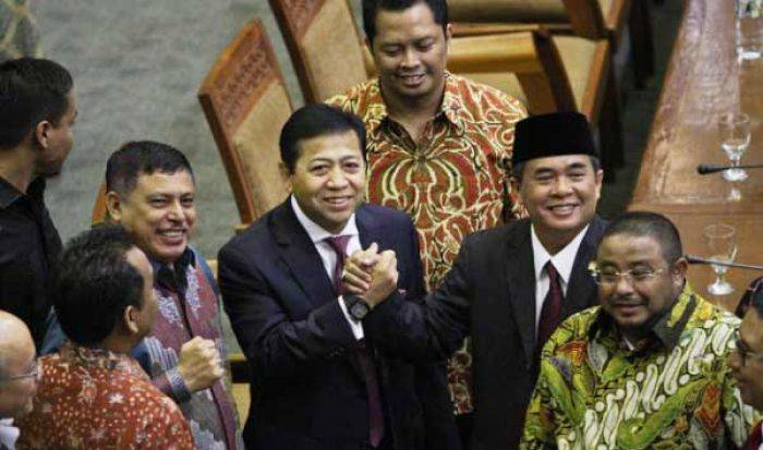 PKS Desak Fahri Hamzah Mundur, Semua Fraksi Sepakat Ade Ketua DPR PKS Desak Fahri Hamzah Mundur, Semua Fraksi Sepakat Ade Ketua DPR