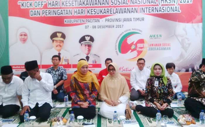 Hadiri Doa Bersama di Pacitan, Mensos Serahkan Bantuan dan Santunan untuk Korban Bencana