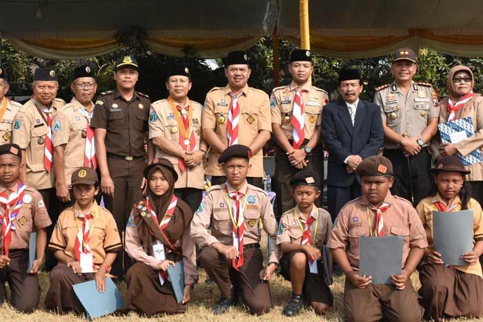 Rebranding Pramuka Baru untuk Kaum Muda, Wabup: Harus Keren, Gembira, dan Asyik Rebranding Pramuka Baru untuk Kaum Muda, Wabup: Harus Keren, Gembira, dan Asyik