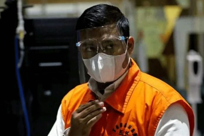 Tiba di Surabaya, Mantan Stafsus Edhy Prabowo Dijebloskan di Sel Isolasi Khusus Covid-19 Tiba di Surabaya, Mantan Stafsus Edhy Prabowo Dijebloskan di Sel Isolasi Khusus Covid-19