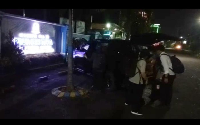 Lanjutan Dugaan Korupsi PDAM Gresik, KPK Periksa Pejabat PT Dewata Bangun Tirta Lanjutan Dugaan Korupsi PDAM Gresik, KPK Periksa Pejabat PT Dewata Bangun Tirta