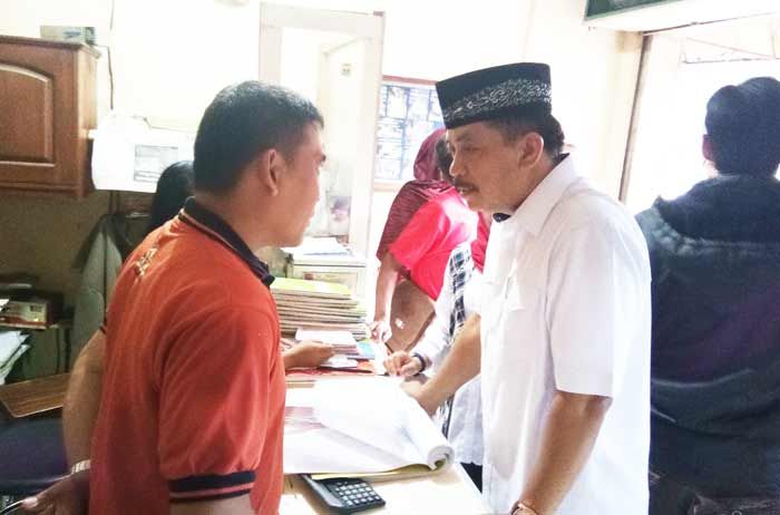 Beruntungnya Mbah Ngatemi, Angsuran Koperasinya Dibantu Gus Syaf Beruntungnya Mbah Ngatemi, Angsuran Koperasinya Dibantu Gus Syaf