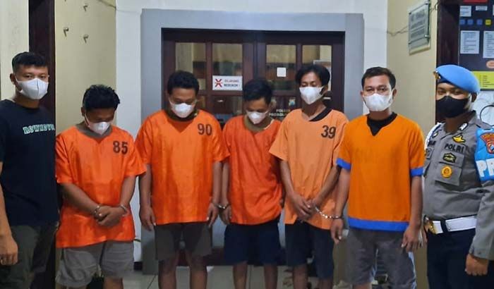 Satresnarkoba Probolinggo Sita Sabu Seberat 72,9 Gram dan Tangkap 5 Pengedar Satresnarkoba Probolinggo Sita Sabu Seberat 72,9 Gram dan Tangkap 5 Pengedar