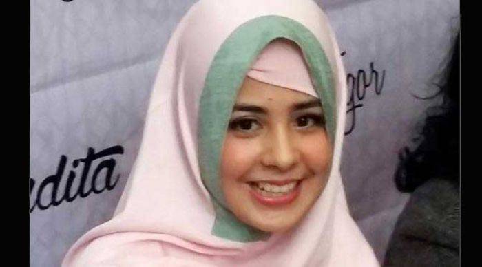 Saat Risty Tagor Hamil, Stuart Foya-Foya, Anaknya Lahir Diadzani Ayahnya Saat Risty Tagor Hamil, Stuart Foya-Foya, Anaknya Lahir Diadzani Ayahnya