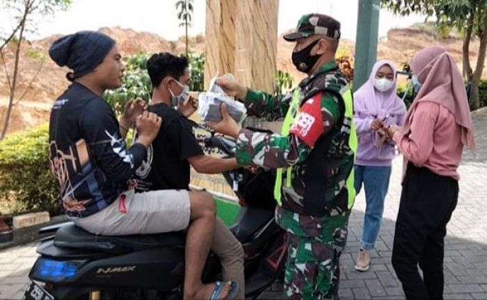 Satgas Covid-19 di Tuban Awasi Ketat Penegakan Protokol Kesehatan pada Objek Wisata Satgas Covid-19 di Tuban Awasi Ketat Penegakan Protokol Kesehatan pada Objek Wisata