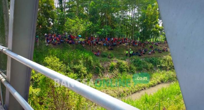 Rekonstruksi Mayat Dalam Koper di Blitar Libatkan 150 Personil Kepolisian Rekonstruksi Mayat Dalam Koper di Blitar Libatkan 150 Personil Kepolisian