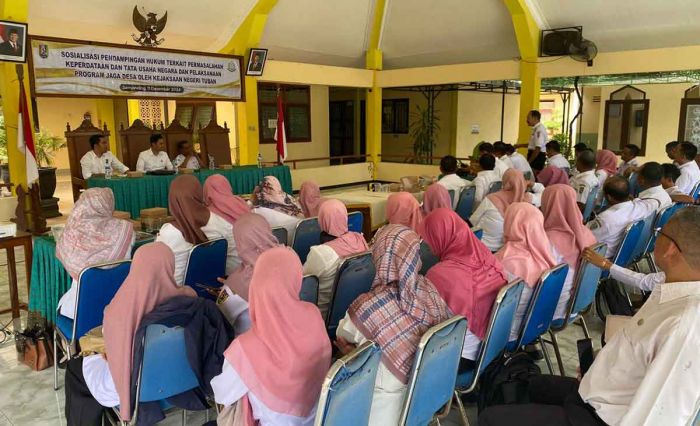 Kejari Tuban Berikan Sosialisasi Pendampingan Hukum ke Kepala Desa di Kecamatan Semanding Kejari Tuban Berikan Sosialisasi Pendampingan Hukum ke Kepala Desa di Kecamatan Semanding