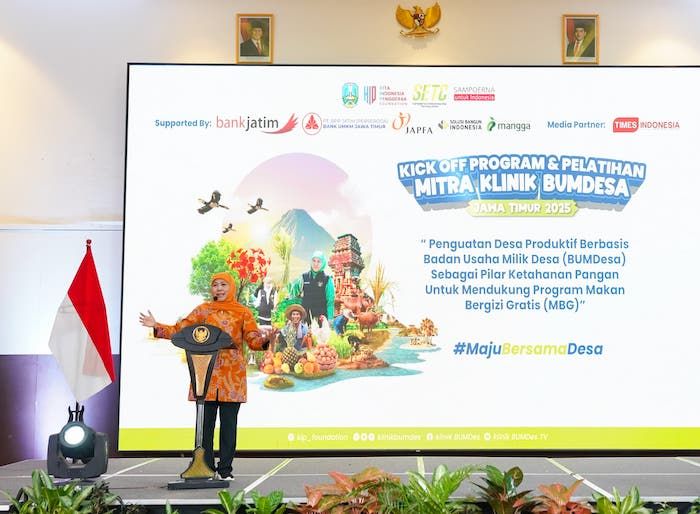 Gubernur Jatim Tekankan Peran Strategis BUMDesa: Penggerak Ekonomi dalam Dukung Program MBG Gubernur Jatim Tekankan Peran Strategis BUMDesa: Penggerak Ekonomi dalam Dukung Program MBG