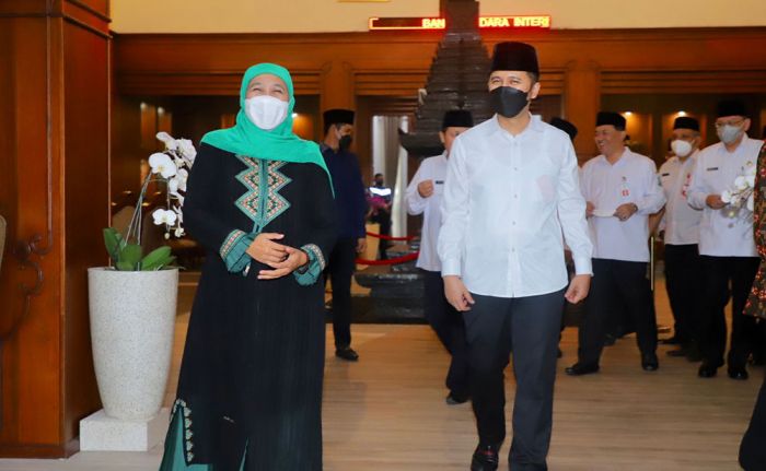 Ini Alasan Gubernur Khofifah Pulang Haji Lebih Cepat Ini Alasan Gubernur Khofifah Pulang Haji Lebih Cepat