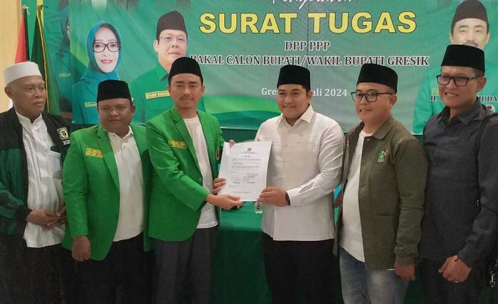 Serahkan Tugas ke Syahrul, Ketua PPP Gresik Tawarkan Putra Kiai Masbuhin Faqih sebagai Bacawabup Serahkan Tugas ke Syahrul, Ketua PPP Gresik Tawarkan Putra Kiai Masbuhin Faqih sebagai Bacawabup