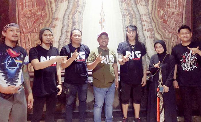 Eks Vokalis Boomerang Ajak Pemilih Milenial Gresik Dukung Gus Yani di Pilbup