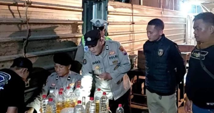 Jual Arak saat Ramadhan, Warung di Papandayan Lamongan Digerebek Polisi