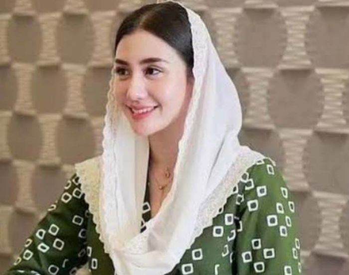 Artis yang Istri Bupati Trenggalek Ini Lolos ke Senayan, Menggeser Mantan Jubir KPK Johan Budi Artis yang Istri Bupati Trenggalek Ini Lolos ke Senayan, Menggeser Mantan Jubir KPK Johan Budi