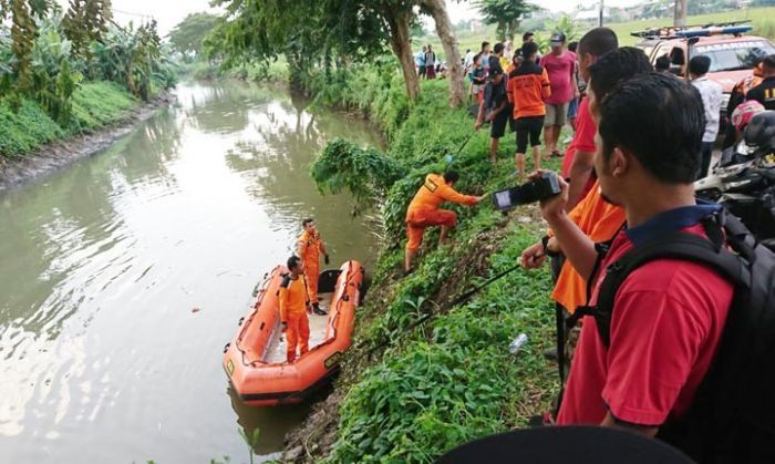 Hari Ketujuh Pencarian Gadis Cantik Korban Pembunuhan, Tim Temukan Pakaian Wanita Dalam Karung Hari Ketujuh Pencarian Gadis Cantik Korban Pembunuhan, Tim Temukan Pakaian Wanita Dalam Karung