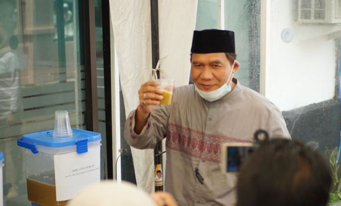 BHS Bagikan Resep Jamu Anti Covid-19 untuk Warga Sidoarjo BHS Bagikan Resep Jamu Anti Covid-19 untuk Warga Sidoarjo