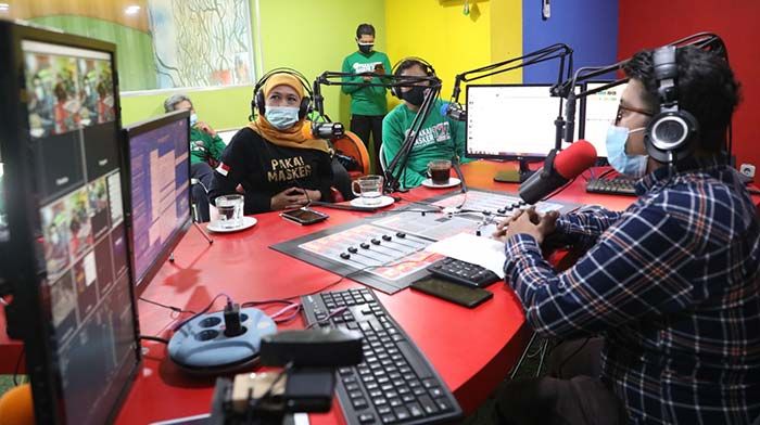 Hari Radio Nasional, Gubernur Khofifah Minta Elemen Terkait Adaptif Hari Radio Nasional, Gubernur Khofifah Minta Elemen Terkait Adaptif