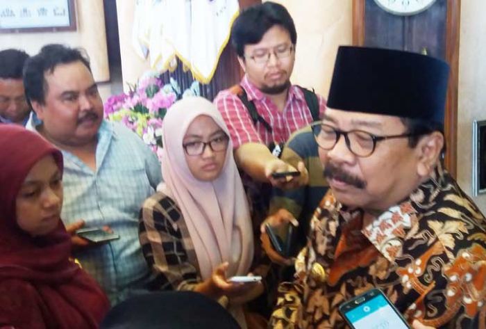 KPU Jatim Sudah Surati Pemprov Hingga Tiga Kali, NPHD Belum Kunjung Ditandatangani KPU Jatim Sudah Surati Pemprov Hingga Tiga Kali, NPHD Belum Kunjung Ditandatangani