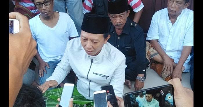 Diduga Terjadi Transfer Suara Antar Partai, Caleg PKS Lapor ke Bawaslu Sampang Diduga Terjadi Transfer Suara Antar Partai, Caleg PKS Lapor ke Bawaslu Sampang