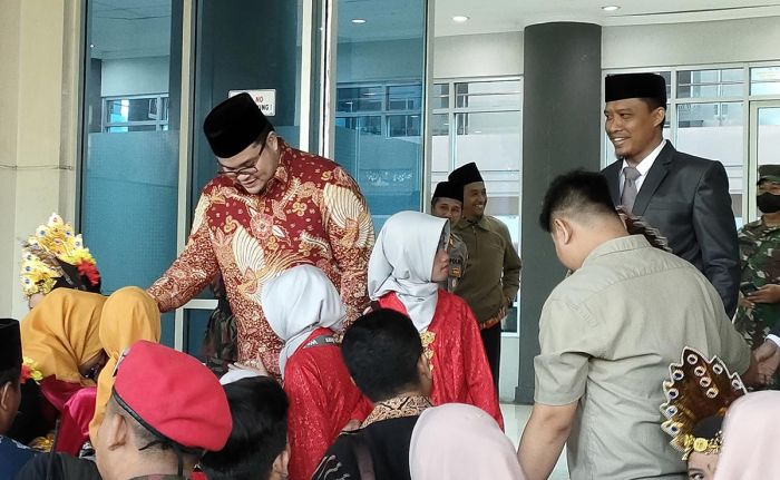 Bupati Dhito Hadiri Pengukuhan Pimpinan Daerah Muhammadiyah dan Aisyiyah Kabupaten Kediri