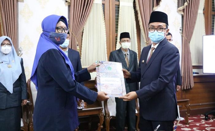 Bupati Baddrut Tamam Kembali Lantik 14 Pejabat di Lingkungan Pemkab Pamekasan Bupati Baddrut Tamam Kembali Lantik 14 Pejabat di Lingkungan Pemkab Pamekasan
