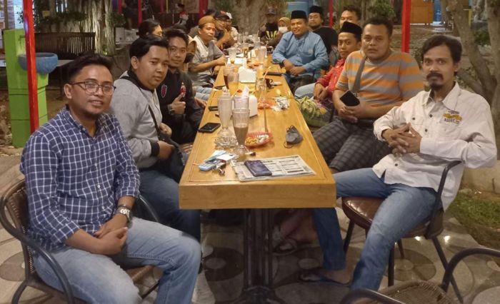 Sepakat Naikkan Harga Cetak Banner, Pengusaha Digital Printing Madura Bentuk Asosiasi "DPRIMA" Sepakat Naikkan Harga Cetak Banner, Pengusaha Digital Printing Madura Bentuk Asosiasi "DPRIMA"