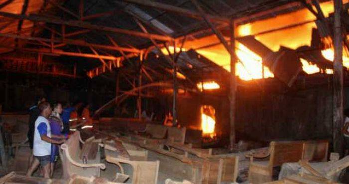 Pabrik Mebel di Bojonegoro Terbakar, Satu Pekerja Tewas