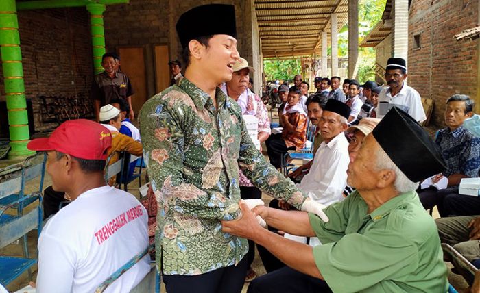 Pilbup Trenggalek 2020: Di Mata Warga, Cabup Arifin Kinerjanya Bagus dan Jujur Pilbup Trenggalek 2020: Di Mata Warga, Cabup Arifin Kinerjanya Bagus dan Jujur