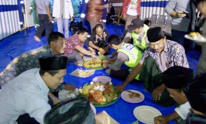 Minta Doa Restu, Pertamina EP Gelar Tasyakuran Bersama Warga Sekitar Pengeboran Sumur Tapen 02 Minta Doa Restu, Pertamina EP Gelar Tasyakuran Bersama Warga Sekitar Pengeboran Sumur Tapen 02