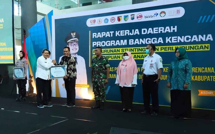 Komitmen Turunkan Stunting, BPJS Ketenagakerjaan Kediri Raih Penghargaan