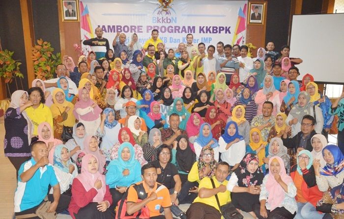 BKKBN Jatim Gelar Kreativitas Kader IMP dan Penyuluh KB BKKBN Jatim Gelar Kreativitas Kader IMP dan Penyuluh KB