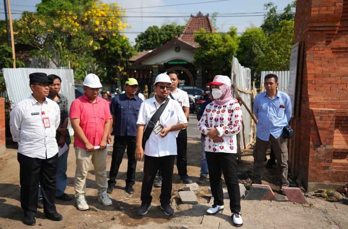 Pastikan Selesai Tepat Waktu, Wali Kota Mojokerto Sidak Sejumlah Proyek Pastikan Selesai Tepat Waktu, Wali Kota Mojokerto Sidak Sejumlah Proyek