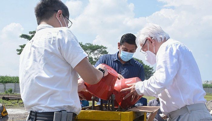 Wali Kota Kediri Ajak Kolaborasi Majukan Ekonomi saat Peletakan Batu Pertama Pembangunan PT HAPETE