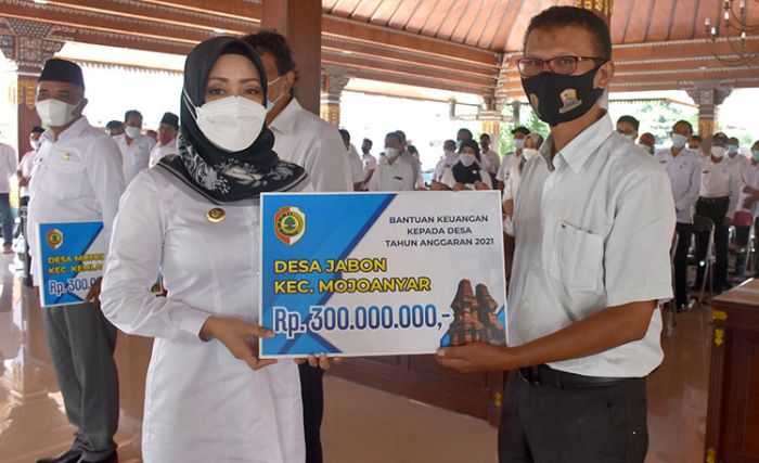 Total 139 Desa di Mojokerto Dapat Bantuan Keuangan Rp51 Miliar Total 139 Desa di Mojokerto Dapat Bantuan Keuangan Rp51 Miliar