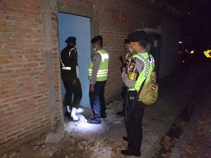 Antar Sabu, Pria Paruh Baya Dibekuk Polisi Antar Sabu, Pria Paruh Baya Dibekuk Polisi