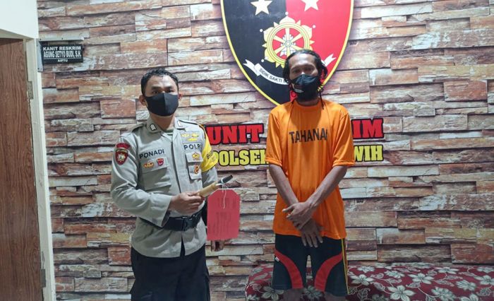 Gara-gara Cekcok Dengan Anak Kandung, Ayah di Kediri Tega Bacok Anak Tirinya Hingga Terluka Parah Gara-gara Cekcok Dengan Anak Kandung, Ayah di Kediri Tega Bacok Anak Tirinya Hingga Terluka Parah