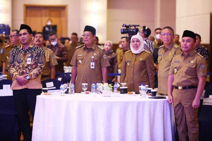 Gubernur Khofifah Yakin Komitmen Pencegahan Korupsi di Jawa Timur Semakin Efektif Gubernur Khofifah Yakin Komitmen Pencegahan Korupsi di Jawa Timur Semakin Efektif