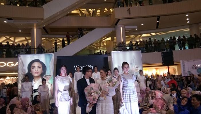 Kenalkan Tren Make-up Terbaru: Wardah Gandeng 3 Desainer di Panggung Wardah Days Surabaya Kenalkan Tren Make-up Terbaru: Wardah Gandeng 3 Desainer di Panggung Wardah Days Surabaya