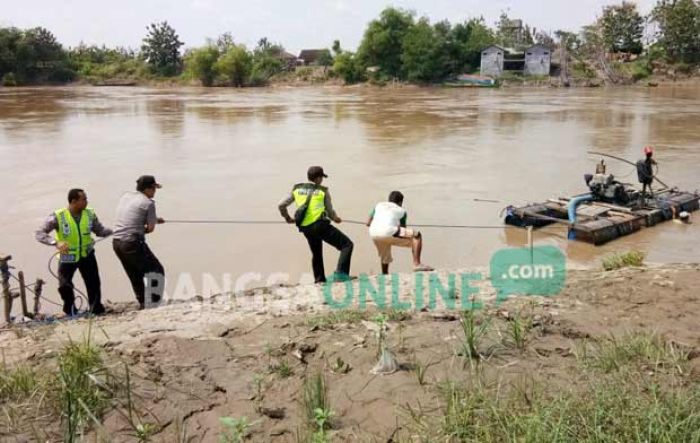 Razia Tambang Pasir Ilegal, Polsek Padangan Amankan Dua Diesel