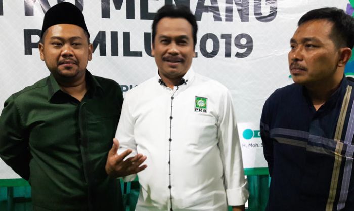 Wabup Qosim Batal Ambil Formulir Cabup di PDIP Wabup Qosim Batal Ambil Formulir Cabup di PDIP
