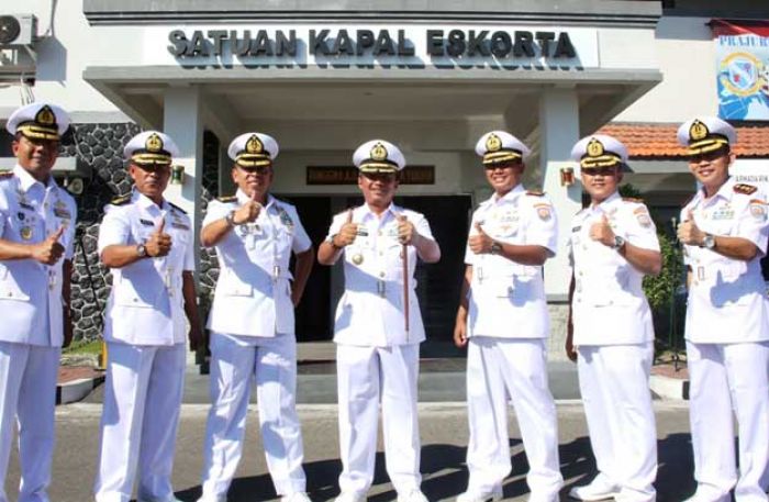 Jabatan Komandan Unsur Satkorarmatim Diserahterimakan Jabatan Komandan Unsur Satkorarmatim Diserahterimakan