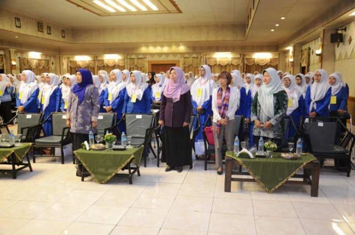 Bupati Sambari Ajak Bunda PAUD Turut Bantu Cegah Stunting Lewat Germas Bupati Sambari Ajak Bunda PAUD Turut Bantu Cegah Stunting Lewat Germas