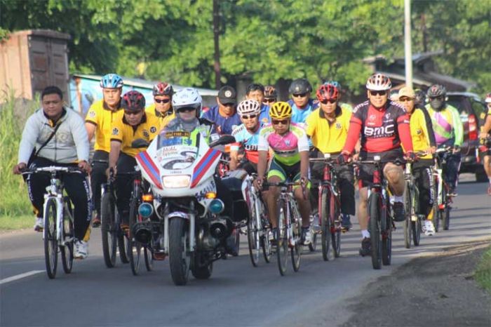 Sosialisasi Millenial Road Safety Festival, Polresta Sidoarjo Gelar Gowes Sosialisasi Millenial Road Safety Festival, Polresta Sidoarjo Gelar Gowes