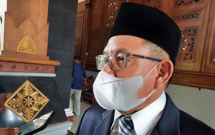 Total 30 Ribu Dosis Vaksin Sinovac Disuntikkan ke Masyarakat Tuban Total 30 Ribu Dosis Vaksin Sinovac Disuntikkan ke Masyarakat Tuban