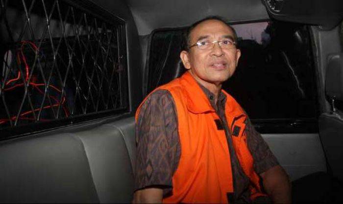 SDA Dituntut 11 Tahun, Rugikan Negara Rp 27 Miliar dan 17 Juta Riyal SDA Dituntut 11 Tahun, Rugikan Negara Rp 27 Miliar dan 17 Juta Riyal