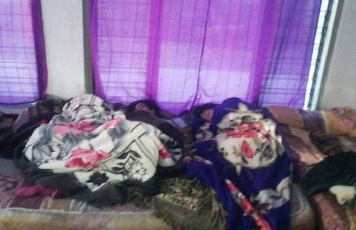 Perampokan di Wonosari Lumajang: Diikat Selendang, Avanza, 3 Motor, Emas, Uang Tunai Amblas Perampokan di Wonosari Lumajang: Diikat Selendang, Avanza, 3 Motor, Emas, Uang Tunai Amblas