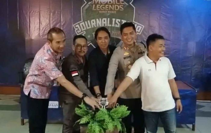 Peringati HPN 2024, Pokja Jurnalis Kraksaan Gelar Turnamen Mobile Legends Peringati HPN 2024, Pokja Jurnalis Kraksaan Gelar Turnamen Mobile Legends