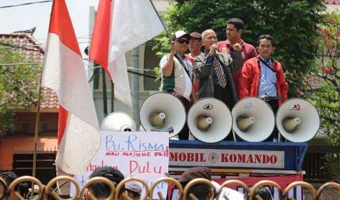 Pembukaan Pasar Turi Baru Sabtu Besok, GPPTSKK Siapkan Demo dan Janji Tutup Jalan Pembukaan Pasar Turi Baru Sabtu Besok, GPPTSKK Siapkan Demo dan Janji Tutup Jalan
