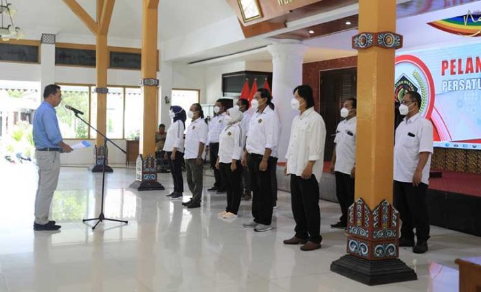 Pengurus PWI Ngawi Resmi Dilantik Pengurus PWI Ngawi Resmi Dilantik